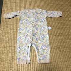 ユニクロベビーロンパース80サイズ