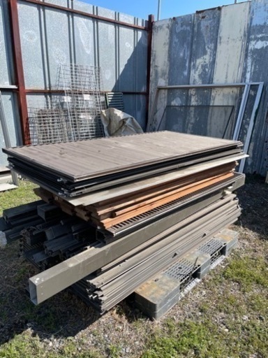 【中古品】サンルー厶、ブラウン、訳あり