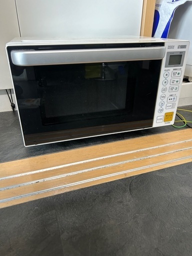 【中古品】2020年製 電子レンジ YAMADA YMW-S17G1