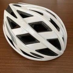 サイクルベースあさひ、軽量ヘルメット