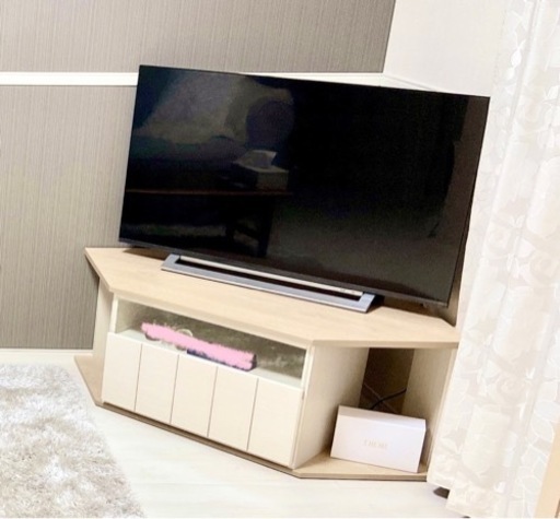 三角コーナー　テレビボード　お値段希望あればご連絡ください
