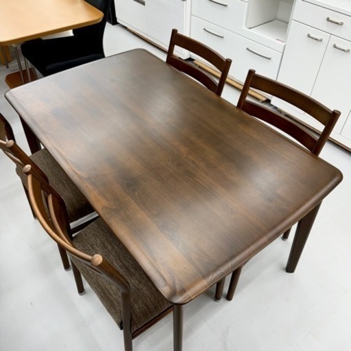 2号店1周年記念セール‼️【超美品‼️】定価109,990円♪ ニトリ 135cm幅4人掛けダイニングテーブルセット(Nコレクション)