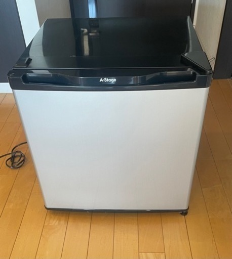 中古品　2021年製　46L  1ドア冷蔵庫