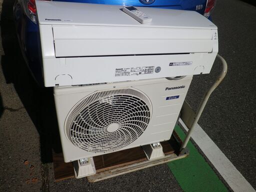 お取引中　パナソニック　2.2Kエアコン　6～8畳用　CS-229CF-W　エオリア　2019年
