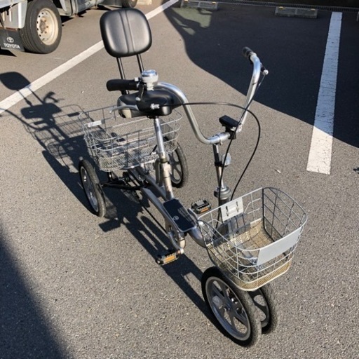 ご商談中　14インチ 四輪自転車 東部 TB-M14 エアロユニバーサルサイクル 中古品 エキスパート藤沢辻堂店