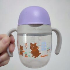 新品に近い!ピジョン哺乳瓶240mlの画像