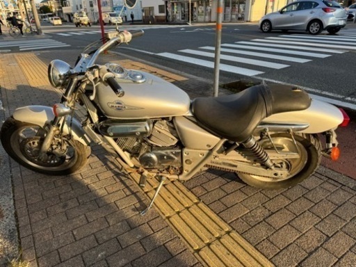 「売約済み」HONDA  VｰTWIN MAGNA不動