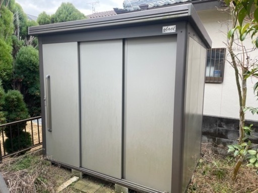 カギ付き物置 W230 サンキン物置 大型倉庫