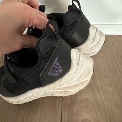 俊足XHinagirlコラボスニーカー（黒）の画像