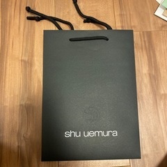 shu uemura 紙袋ショップ袋