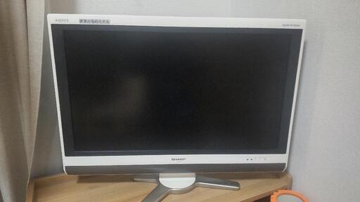 液晶テレビ
