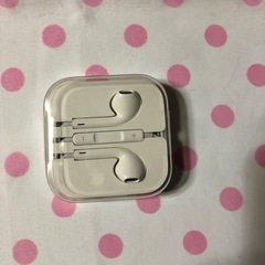 アップル純正イヤホン携帯電話/スマホ 携帯アクセサリーの画像