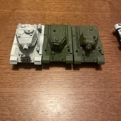 戦車　ガチャガチャの画像