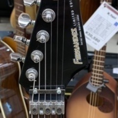 エレキギター　FERNANDES     ストラトキャスタータイプの画像