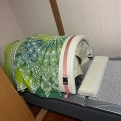 ドーム型サウナと耐熱シート