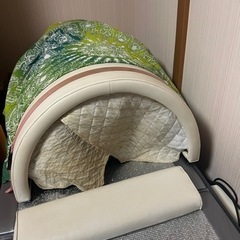 ドーム型サウナと耐熱シートの画像