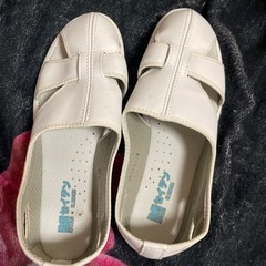 中古👟静電作業靴 22センチ