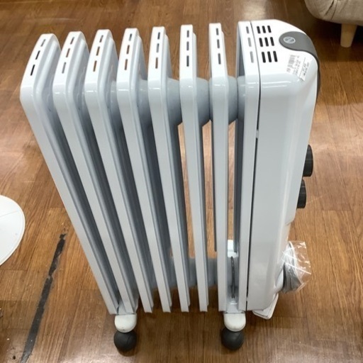 オイルヒーター　DeLonghi RHJ35MO0812ーDG