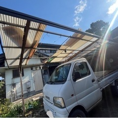 ボロボロのカーポートの屋根を直せる方、リペア出来る方