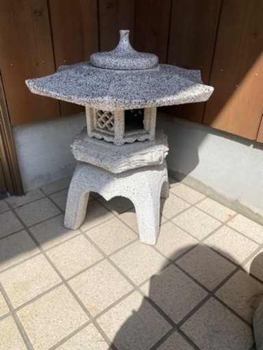 石灯篭　小型