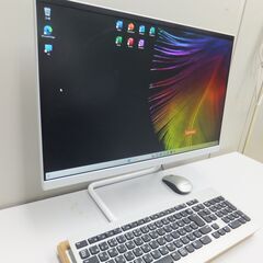 🍀プライスダウン！【美品】本日の目玉品！「Lenovo」IdeaCentre A340 23.8型(第9世代インテル)一体型PCの画像