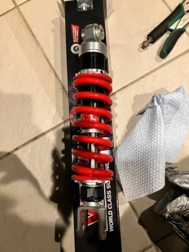 YSSリアショック