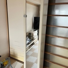 ミラー付きストッカーの画像