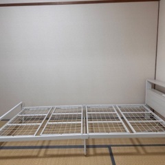 べッド:半年前に購入したほぼ新品ですの画像