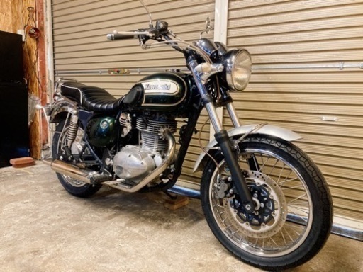 カワサキ　エストレヤ　FI 低走行　綺麗　カスタム　配送可能　支払いは現金or振り込みも可能