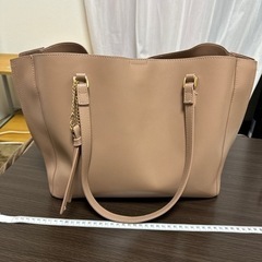 美品　バックの画像