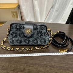 美品　バック