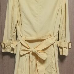 a.v.v 菜の花色 トレンチコート サイズ40(11～13号)の画像