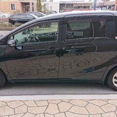 平成29年式シエンタ(禁煙車)車検二年の画像