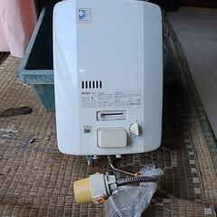 家電 季節、空調家電 パロマガス給湯器