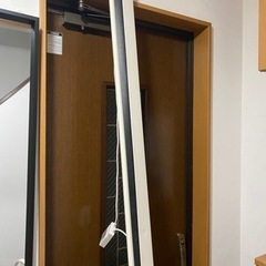 プロジェクター&100インチ電動スクリーンセットの画像