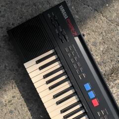 YAMAHA ヤマハ 電子キーボード 電子ピアノの画像
