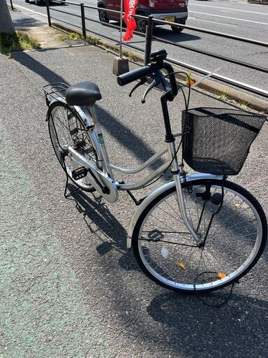 自転車 No.1072 シルバー 26インチ カゴ、ベル、LEDライト付き