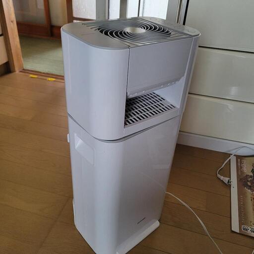 【値下げ中】即渡し アイリスオーヤマ 除湿機サーキュレーター