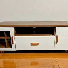 テレビ台