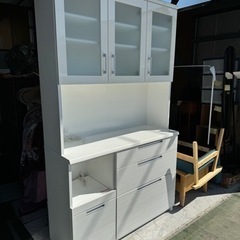 お取引き中です！家具 収納家具 食器棚、キッチン収納　ニトリ　中古