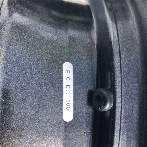 車のパーツ タイヤ、ホイール