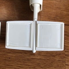 家具ストッパー 地震対策 転倒防止の画像