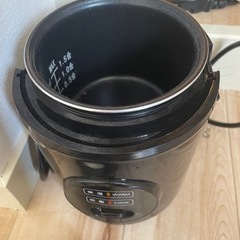 ジューサ、炊飯器、鍋の画像