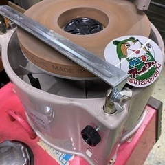 🌲TOSHIBA 研磨機 刃物とぎ機 CS-205B 包丁などに【地域最大級の在庫数！電動工具高価買取アールワン田川】の画像