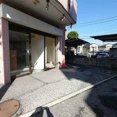 １ヵ月無料+仲介手数料無料！埼玉県川口市東本郷　貸店舗・貸事務所　業種ご相談ください！　 − 埼玉県