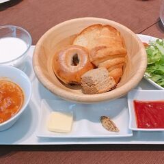 【Z11153】未経験でも大歓迎！早朝/短時間♪朝食配膳スタッフ★の画像