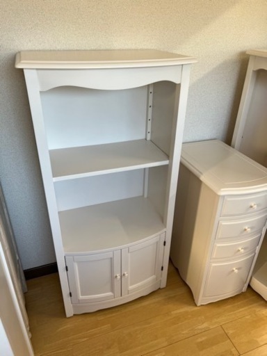 新品リリージョンリリーホワイトブックシェルフ本棚家具 収納家具 カラーボックス