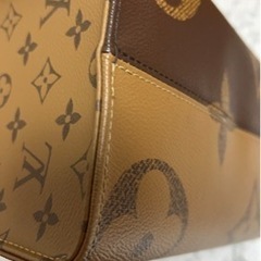 Louis Vuitton LV バッグ　オンザゴー MM の画像