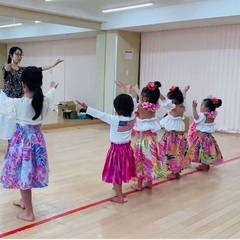 熱田区フラダンス🌺月イチ🌺3〜10歳こどもクラス🌺火曜17時