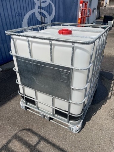 800リットルタンク　中古